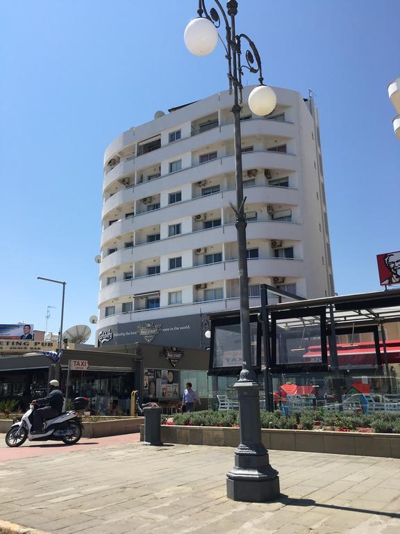 Alex Beach Apartment 51 Lárnaca Exterior foto